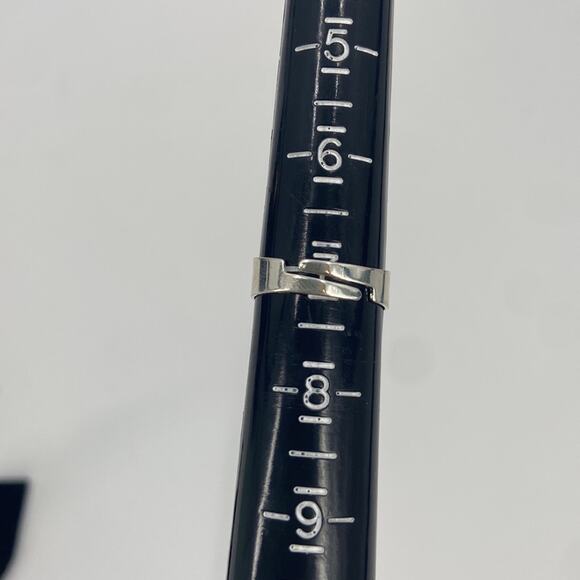 Handmade D and D red dice ring - Picture 5 of 5